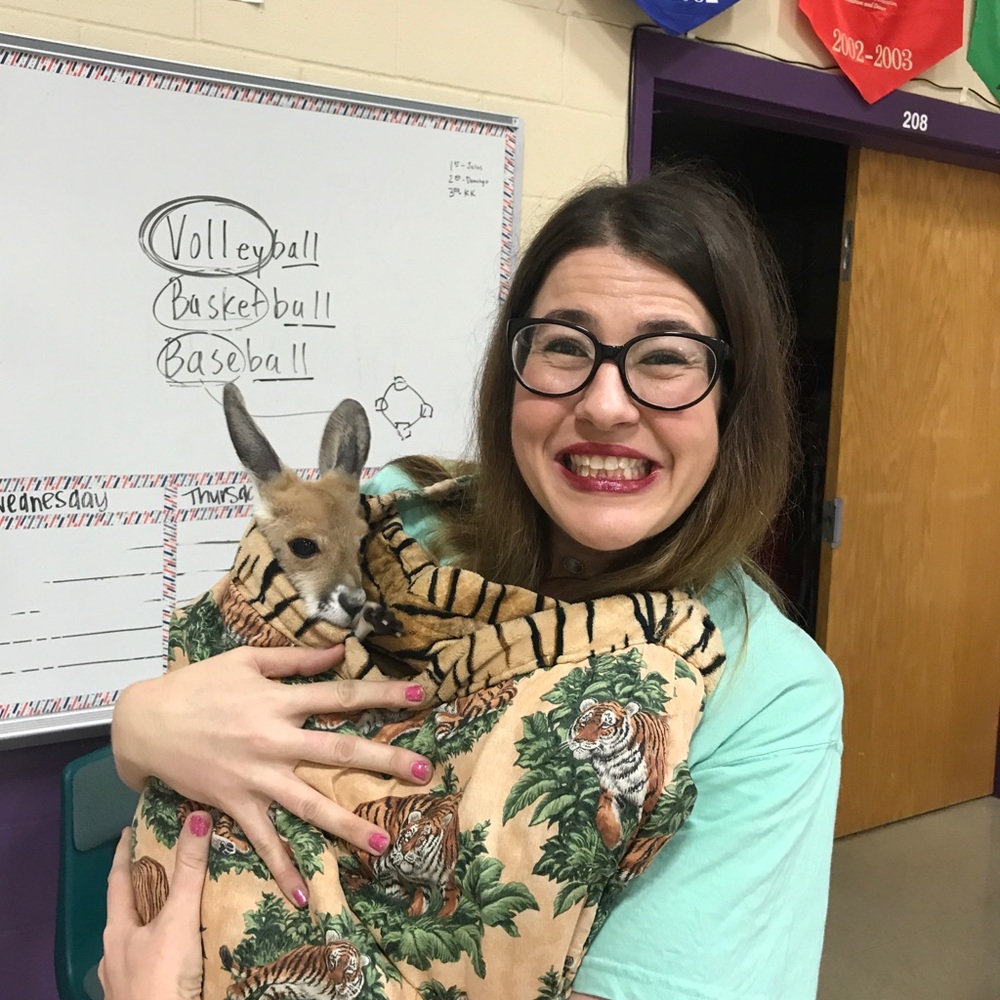 Meet your Posher, Holly